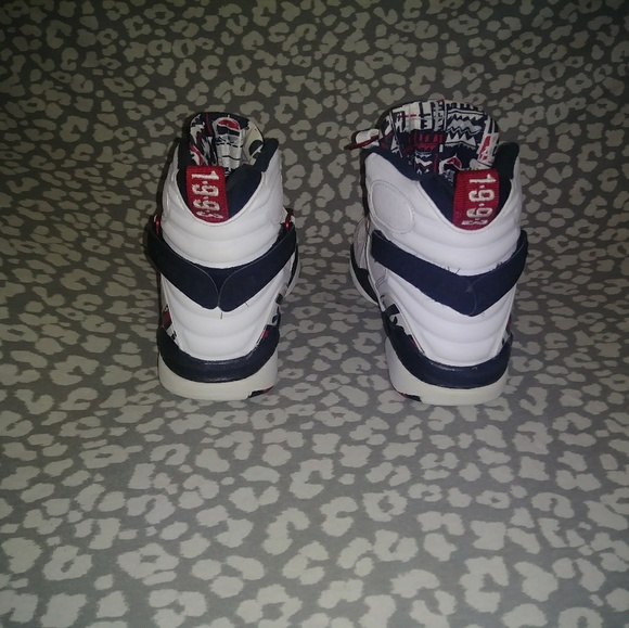 Jordan retro 8's bugs bunny (alternatives) - Picture 6 of 8